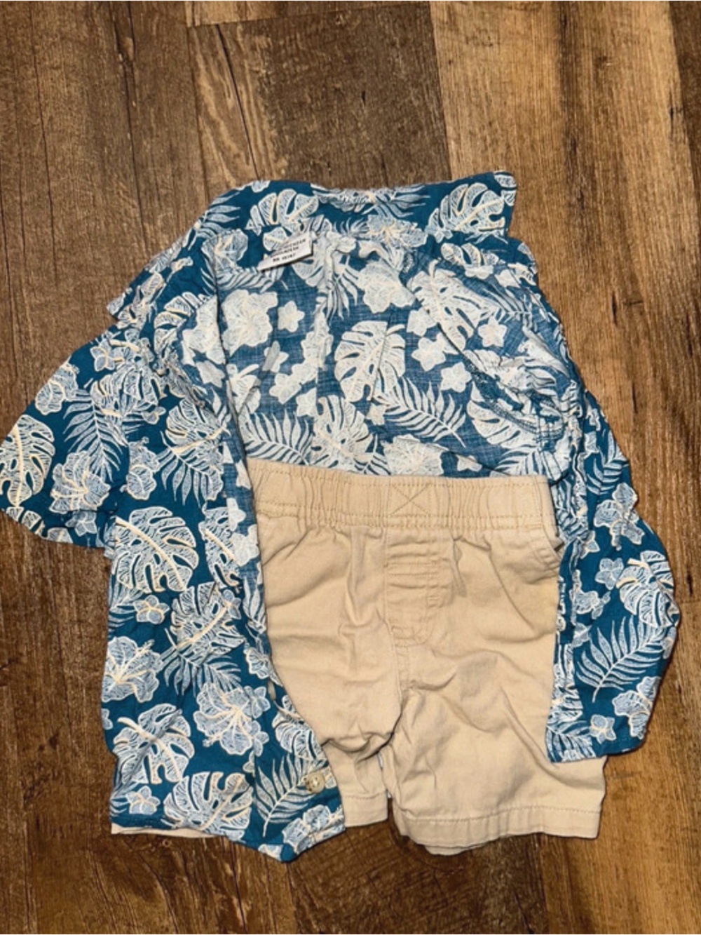 2 boy vacation outfits